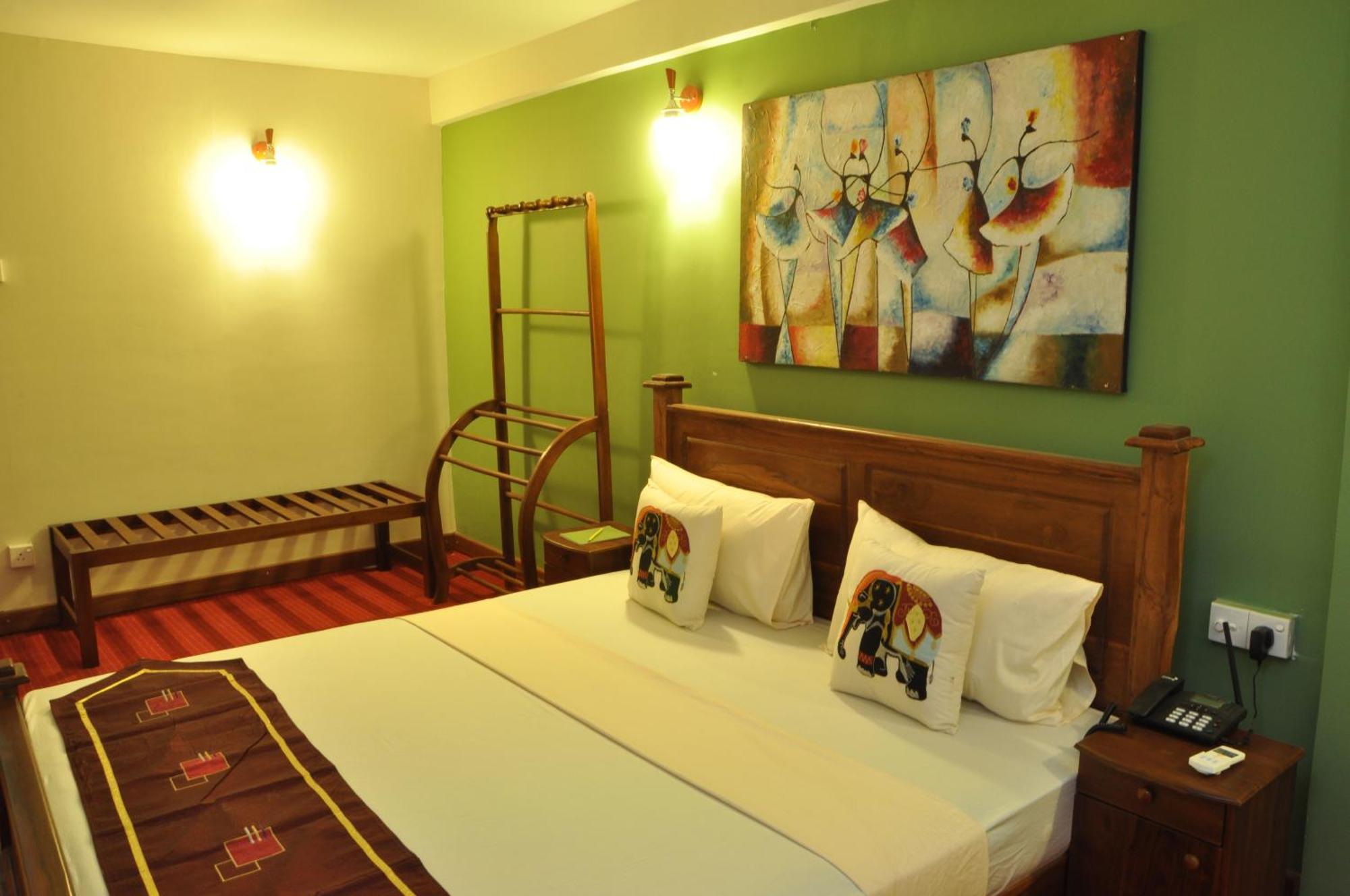 Hotel Tinaya Dambulla Δωμάτιο φωτογραφία